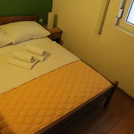 Guest house Monera